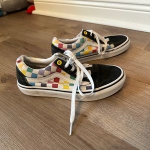 Vans Old Skool Rainbow Checkerboard lace up shoes size women’s 6/mens 4.5
